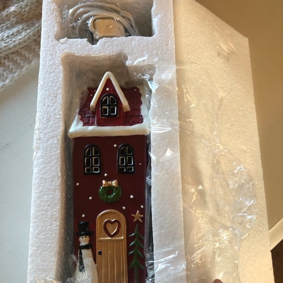 VINTAGE  LIVING QUARTERS YOUR HOME YOUR STYLE HOLIDAY HOUSE LAMP NWT - Picture 6 of 9